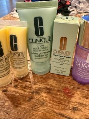 Clinique 7 Day Scrub Cream & Moisture Surge Trio – Green, Yellow, Purple